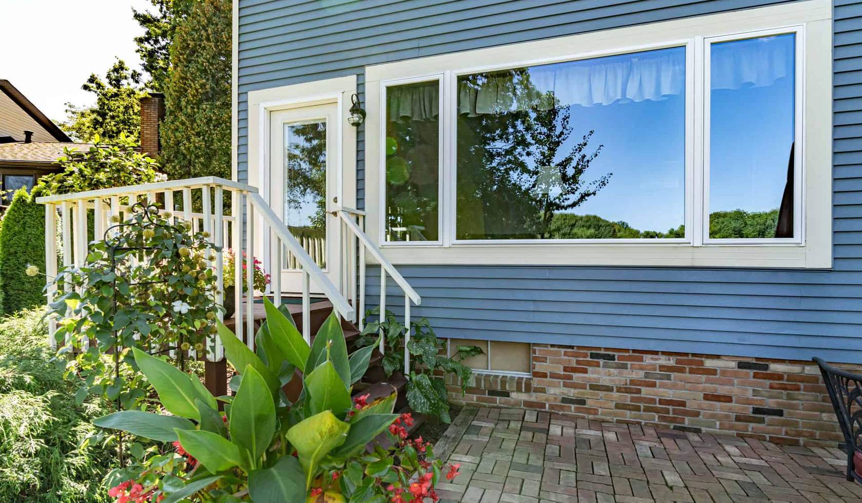 Respect Windows installation crew at a Madison home
